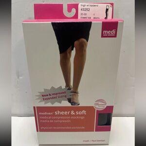 Mediven Sheer & Soft Women’s 20-30 Pantyhose Ebony